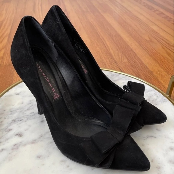 Steve Madden Bow Pumps - Picture 1 of 2